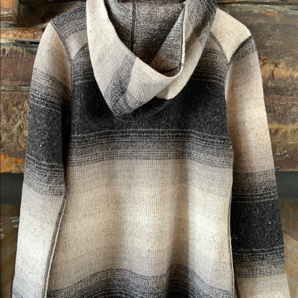 Spyder Ski Jacket - image 7